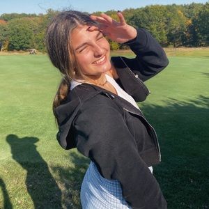 Meet your Posher, Marielle